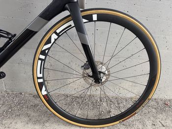 Used Cannondale SuperSix EVO Carbon Disc Ultegra 2020 Road & Gravel, Black — image 9 of 11