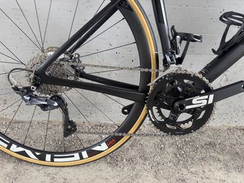 Used Cannondale SuperSix EVO Carbon Disc Ultegra 2020 Road & Gravel, Black — image 3 of 11