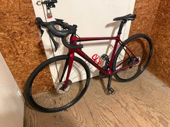 Used Trek Émonda SL 6 Disc 2020 2020 Road & Gravel, Red — image 6 of 10