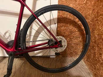 Used Trek Émonda SL 6 Disc 2020 2020 Road & Gravel, Red — image 9 of 10