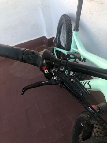 Used Specialized Epic Expert 2021 2021 Mountainbike, Green, 29 — image 4 of 13