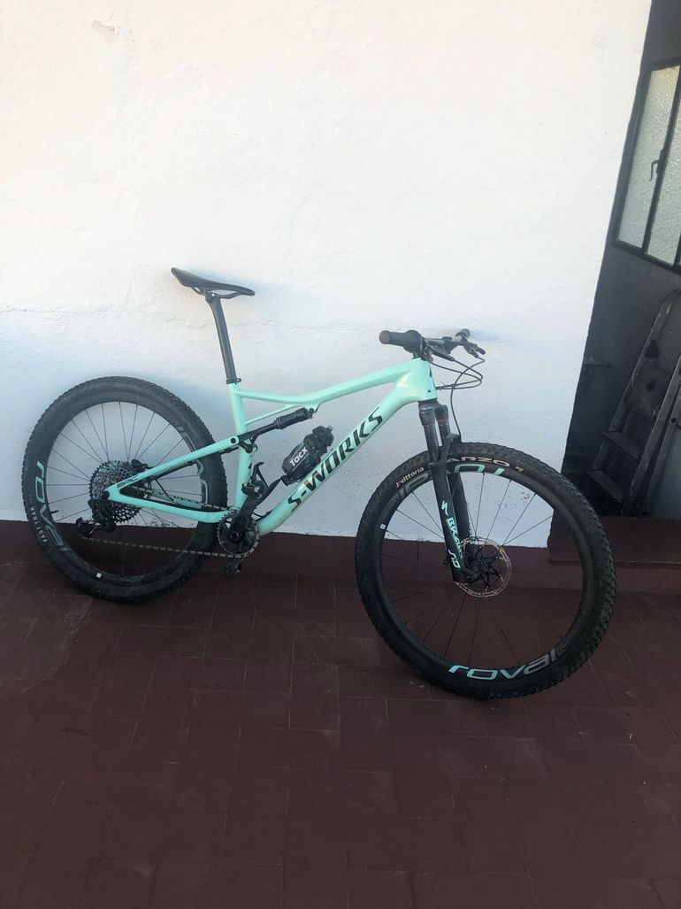Used Specialized Epic Expert 2021 2021 Mountainbike, Green, 29 — image 1 of 13