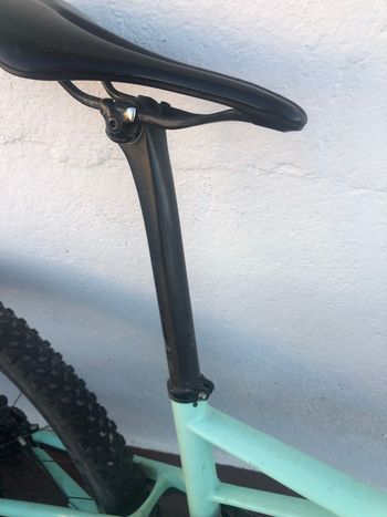 Used Specialized Epic Expert 2021 2021 Mountainbike, Green, 29 — image 8 of 13