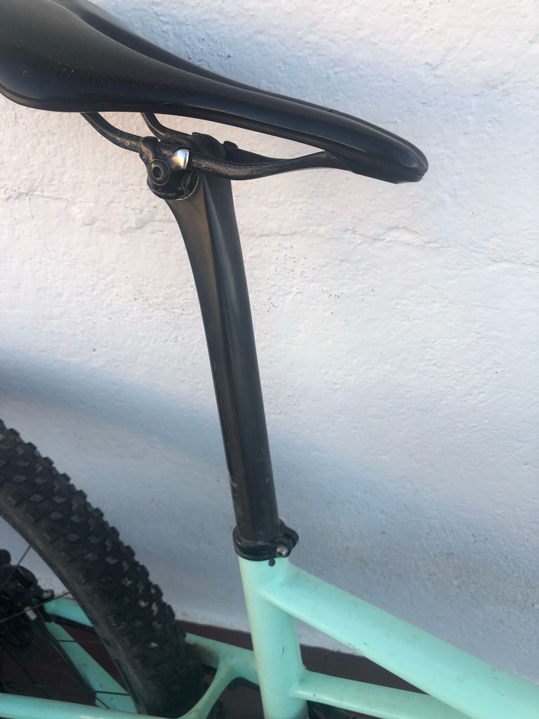 Used Specialized Epic Expert 2021 2021 Mountainbike, Green, 29 — image 8 of 13