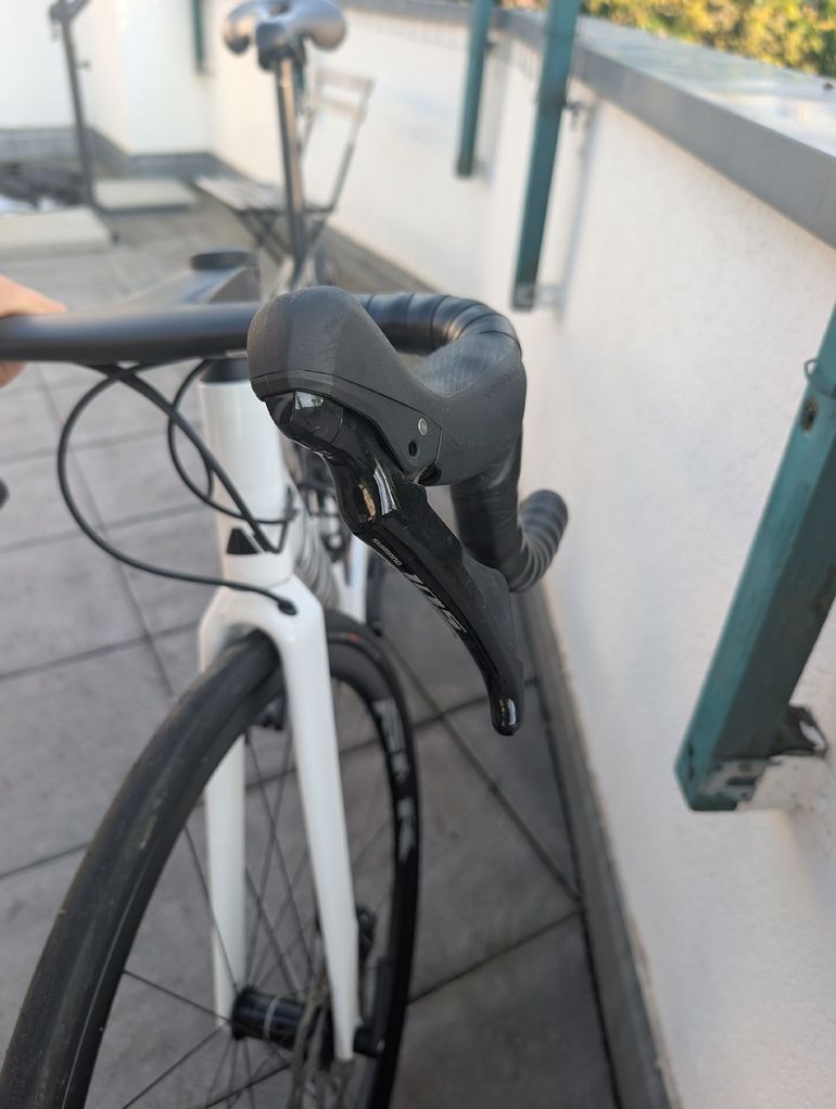 Used Canyon Ultimate CF SL 7 2024 2024 Road & Gravel — image 3 of 4