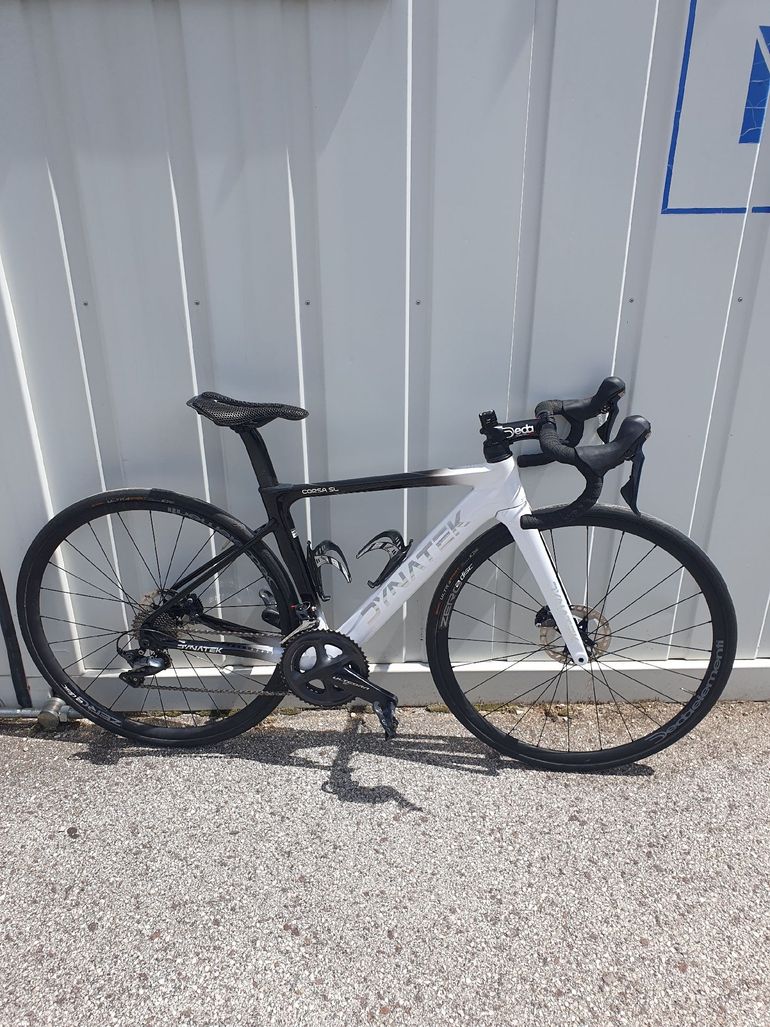 Used Dynatek Dynatek Custom Shimano Ultegra 2024 Road & Gravel, White — image 1 of 5