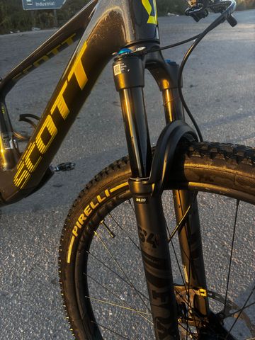 Tweedehands Scott Spark RC Team Issue 2024 2024 Mountainbike — afbeelding 6 van 6