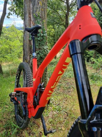 Used Evil Wreckoning / AXS I9 Hydra 2021 2021 Mountainbike — image 3 of 3