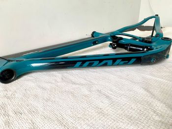 Used Pivot Mach 4 SL Frame 2021 Frameset 2021 Mountainbike, Green, 29 — image 9 of 13