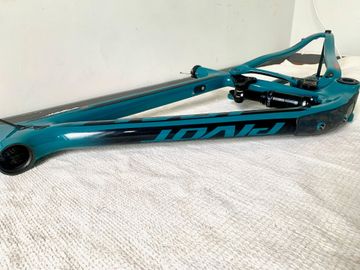 Used Pivot Mach 4 SL Frame 2021 Frameset 2021 Mountainbike, Green, 29 — image 9 of 13