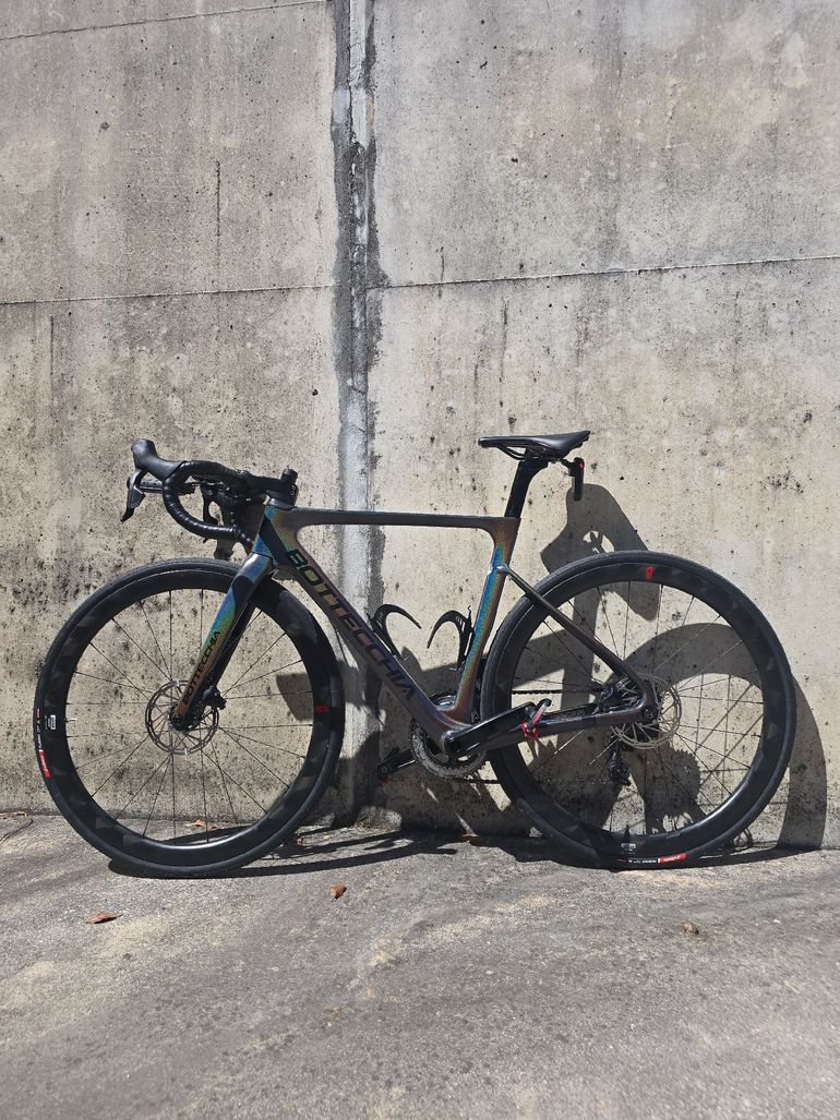 Used Bottecchia Aerospace SRAM Rival eTap AXS 2022 Road & Gravel, Schwarz — image 2 of 5