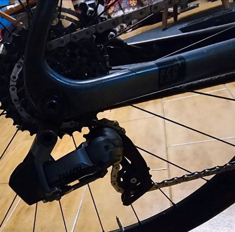 Used Bottecchia Aerospace SRAM Rival eTap AXS 2022 Road & Gravel, Schwarz — image 4 of 5