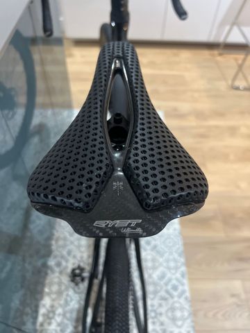 Brugt Pinarello Grevil Campagnolo Ekar 2025 Road & Gravel — billede 5 af 23