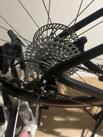 Brugt Pinarello Grevil Campagnolo Ekar 2025 Road & Gravel — billede 16 af 23