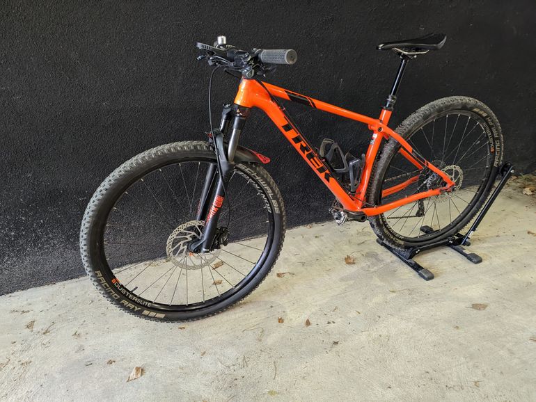 Used Trek Procaliber 6 2018 2018 Mountainbike, Orange, 27.5, 29 — image 6 of 7