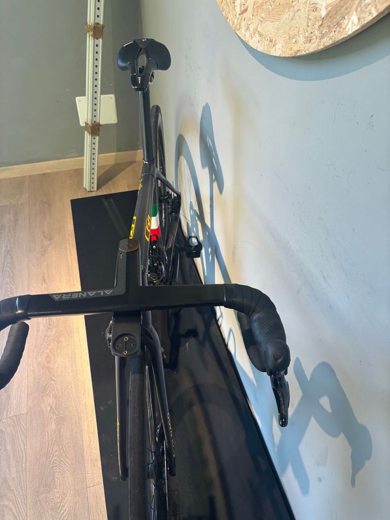Used Colnago C64 Disc Daytona Pro+ Bike 2020 2020 Road & Gravel — image 6 of 11