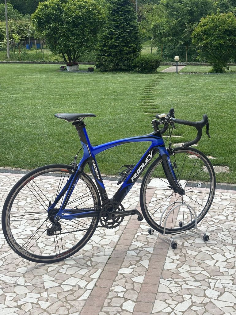Used Ridley Noah Campagnolo Super Record 2016 Road & Gravel, Blue — image 1 of 3