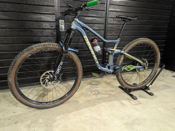 Used Devinci Troy 29 GX 12s 2020 2020 Mountainbike, Light Gray, 29 — image 5 of 12