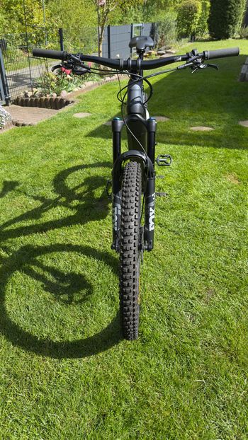 Used Canyon Spectral:ON CF 8.0 2020 2020 Mountainbike, Light Gray, 29, 27.5 — image 8 of 8