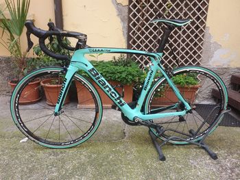 Used Bianchi Oltre Shimano Dura Ace 2017 Road & Gravel — image 2 of 5