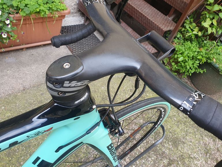 Used Bianchi Oltre Shimano Dura Ace 2017 Road & Gravel — image 5 of 5
