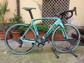 Used Bianchi Oltre Shimano Dura Ace 2017 Road & Gravel