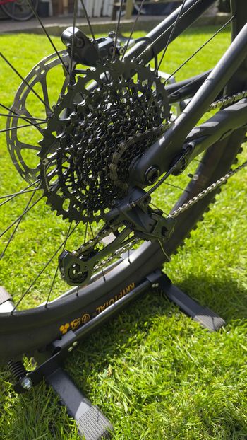 Used Specialized Turbo Levo Comp 2022 2022 Mountainbike, Schwarz, 29, 27.5 — image 3 of 11