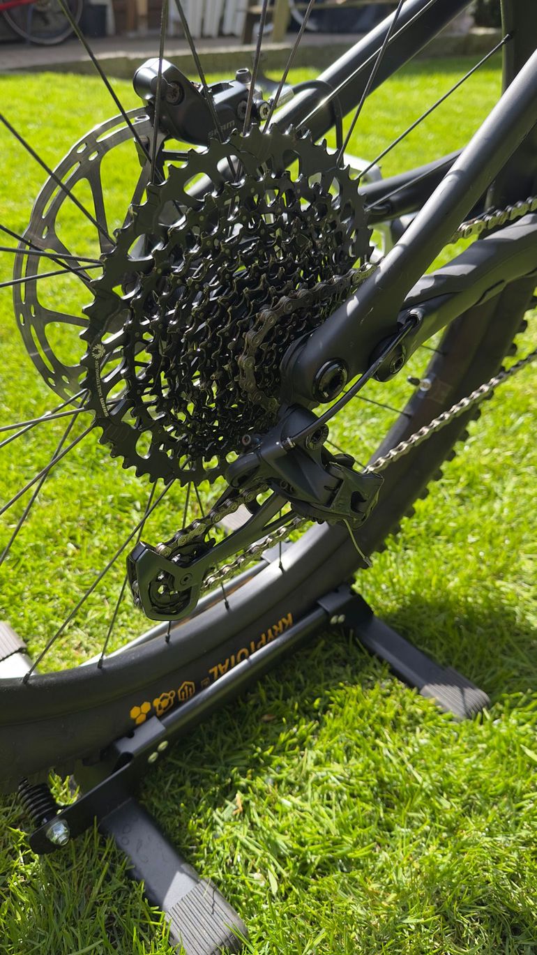 Used Specialized Turbo Levo Comp 2022 2022 Mountainbike, Schwarz, 29, 27.5 — image 3 of 11