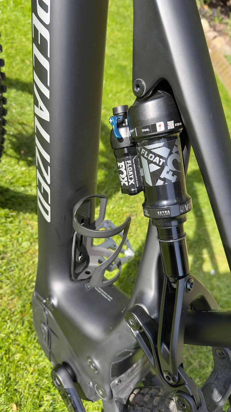Used Specialized Turbo Levo Comp 2022 2022 Mountainbike, Schwarz, 29, 27.5 — image 9 of 11