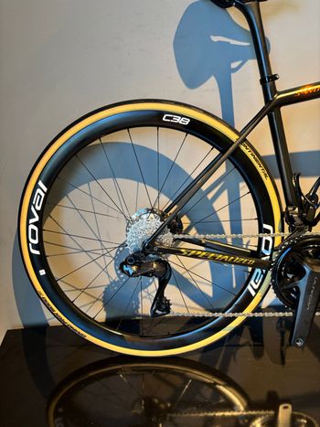 Used Specialized S-Works Aethos - Dura-Ace Di2 2022 2022 Road & Gravel, Black — image 11 of 13
