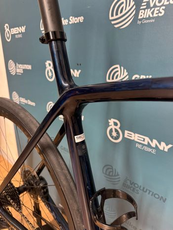 Used Trek Émonda SLR 7 eTap 2022 2022 Road & Gravel — image 11 of 16