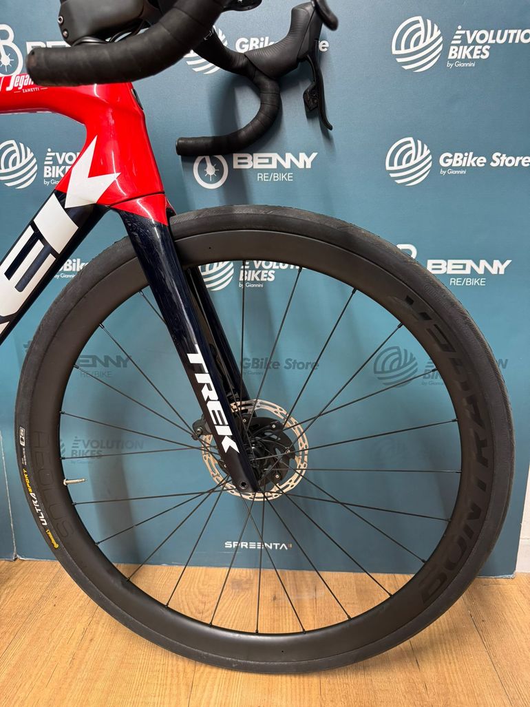 Used Trek Émonda SLR 7 eTap 2022 2022 Road & Gravel — image 8 of 16