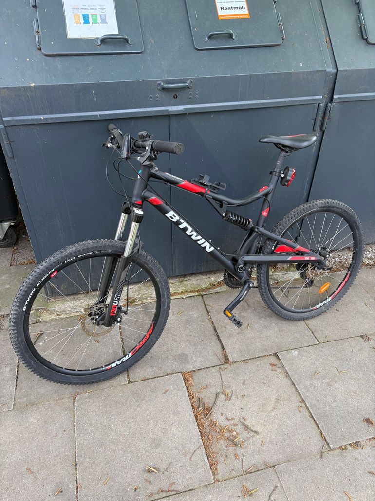 Used ROCKRIDER ST 520S Full Suspension Mountain Bike - 27.5" 2020 2020 Mountainbike, Black, 27.5 — image 1 of 8