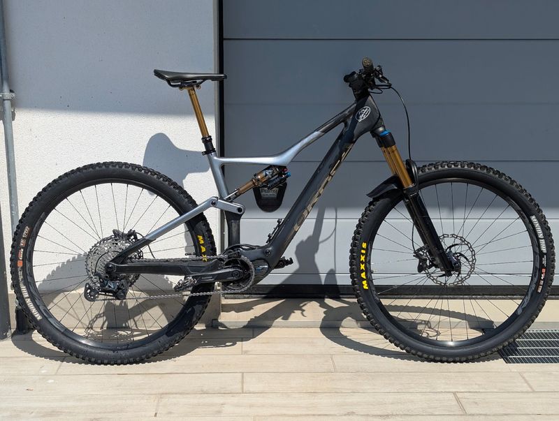 Tweedehands Orbea RISE M20 2024 2024 MTB