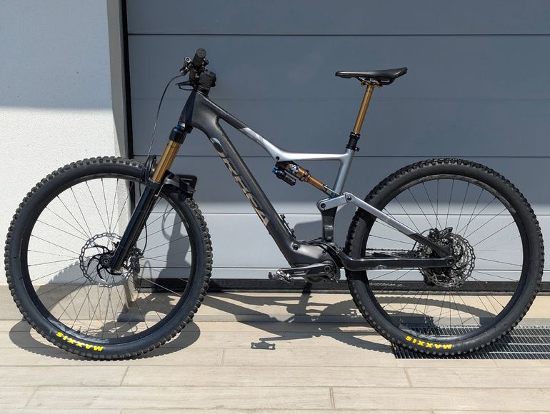 Used Orbea RISE M20 2024 2024 Mountainbike, Light Gray, 29 — image 2 of 5