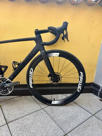 Used Van rysel Van Rysel RCR Pro SRAM Force 2025 Road & Gravel, Black — image 5 of 9