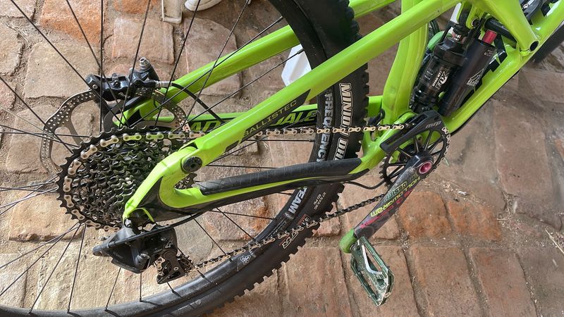 Cannondale Jekyll Carbon 1 2017 2017 Mountainbike d'occasion — image 7 sur 8