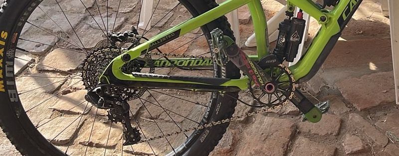 Cannondale Jekyll Carbon 1 2017 2017 Mountainbike d'occasion — image 3 sur 8