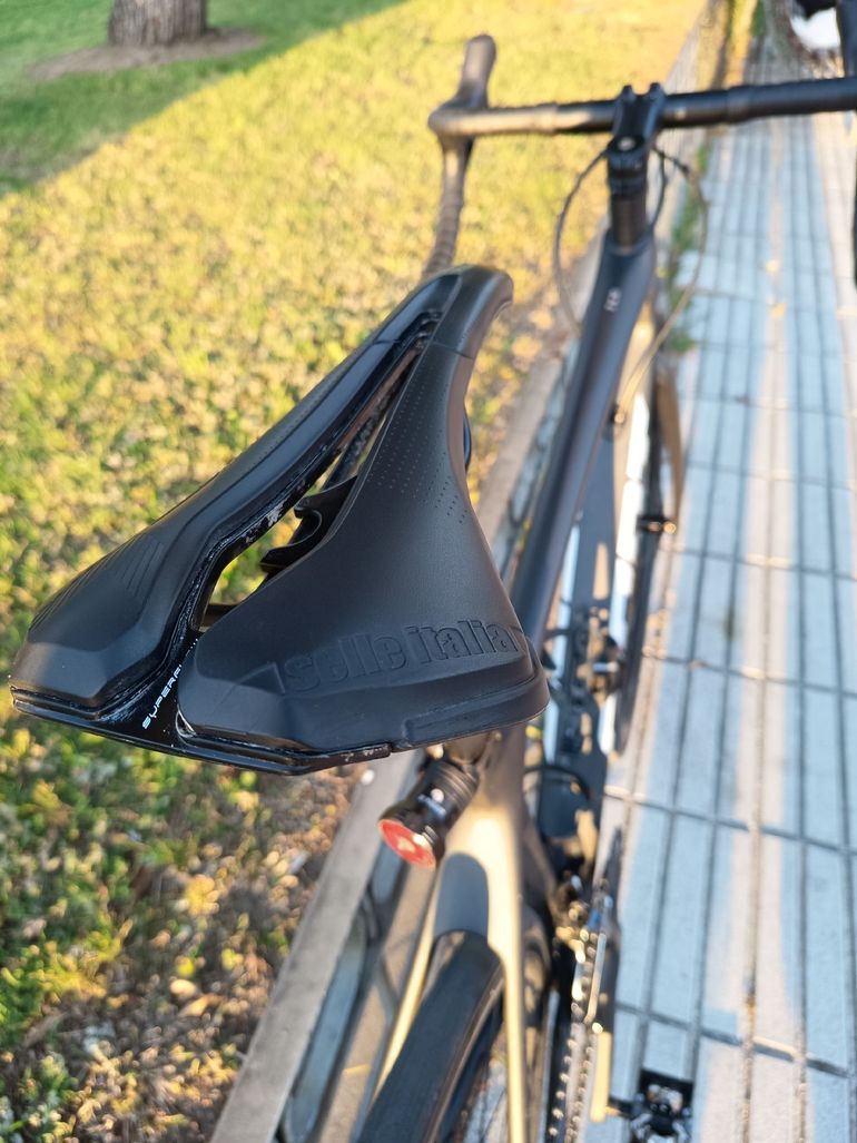 Used Giant TCR Advanced Disc 1 2022 2022 Road & Gravel, Azul — image 4 of 6