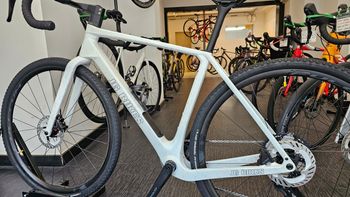 Used ICAN JG BIKES G9 Disc Carbon 2026 Road & Gravel — image 10 of 20