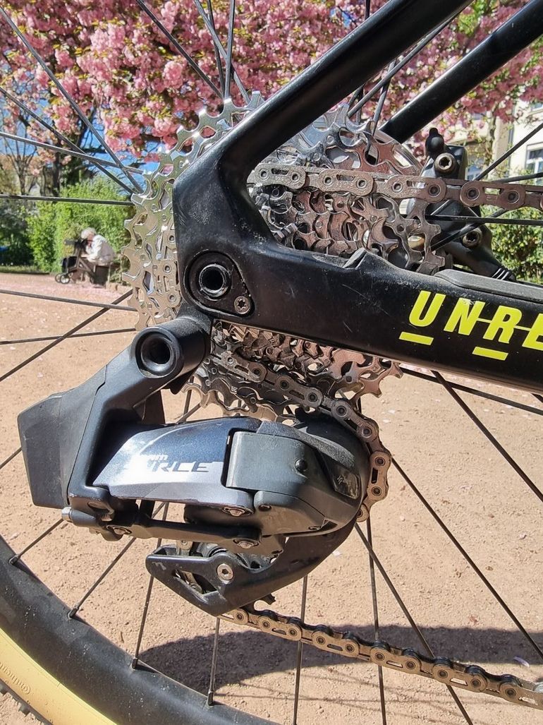 Used BMC Urs SRAM Force 2021 Road & Gravel, Black — image 13 of 14