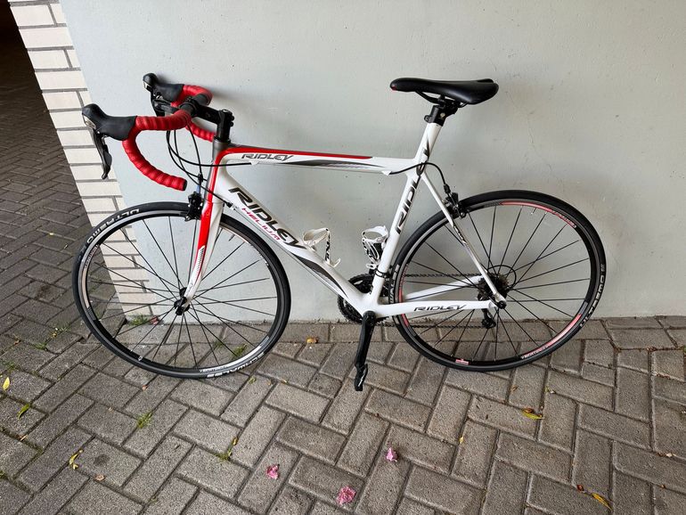 Used Ridley Helium Shimano 105 2019 Road & Gravel, White — image 8 of 12