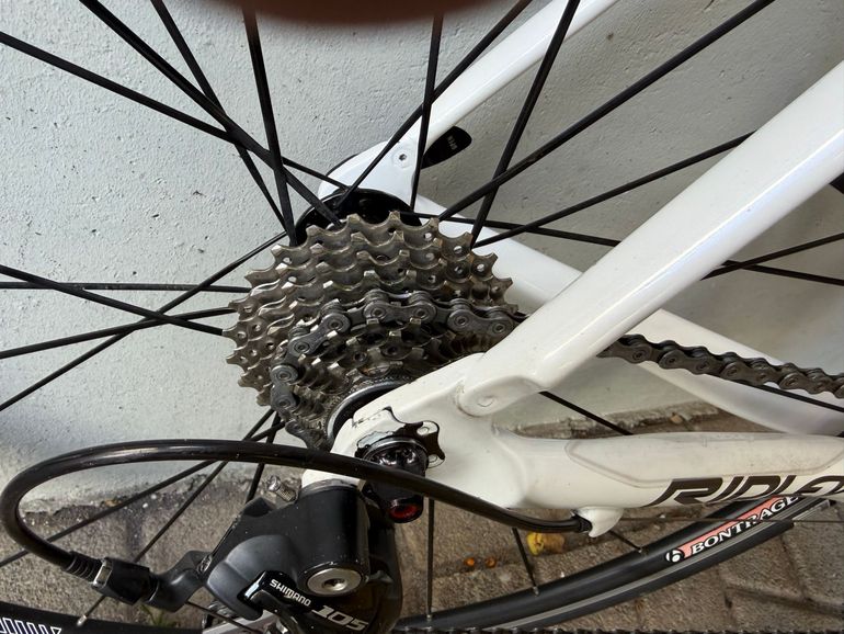 Used Ridley Helium Shimano 105 2019 Road & Gravel, White — image 5 of 12