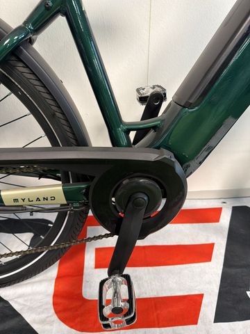 Used Myland Custom Urban, Green — image 3 of 5