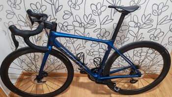Used Giant TCR Advanced Pro 0 Disc 2021 2021 Road & Gravel — image 2 of 12