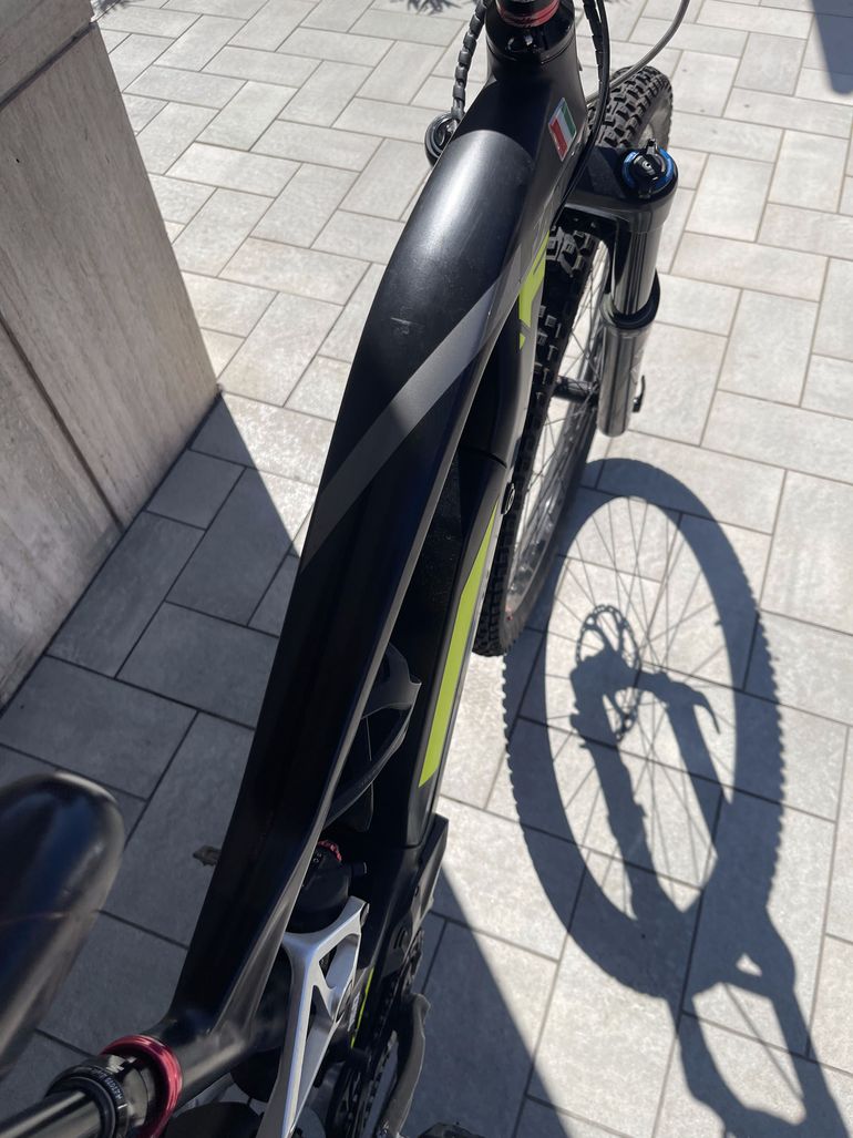 Used Fantic XF1 1.6 CARBON 2023 Mountainbike, Black — image 4 of 8