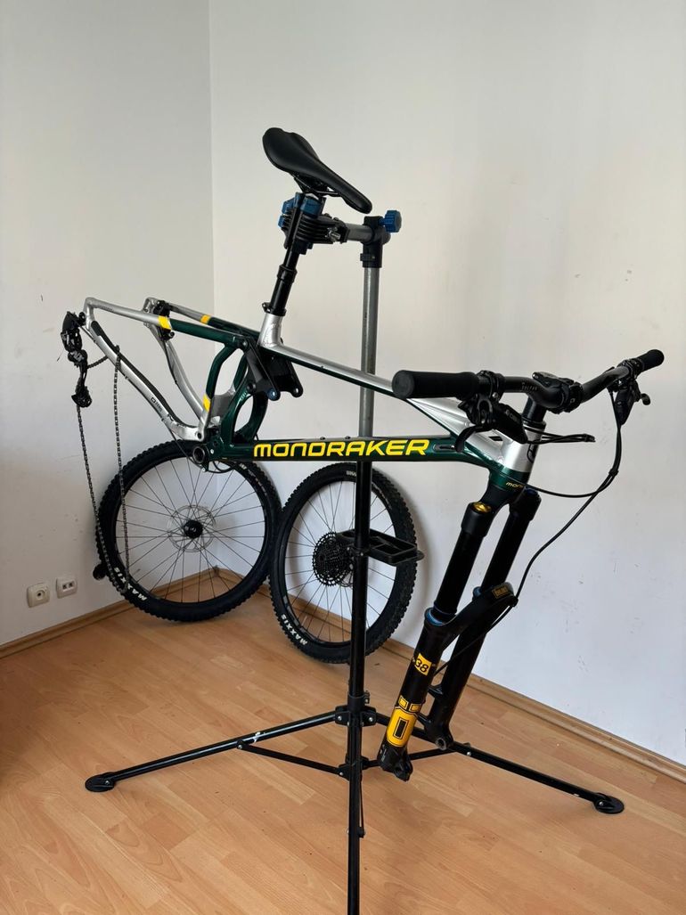 Used Mondraker SUPERFOXY R 2023 2023 Mountainbike, Green, 29 — image 5 of 15