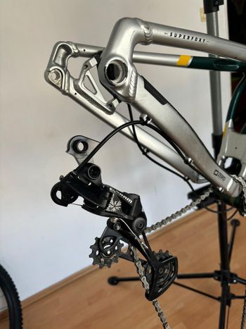Used Mondraker SUPERFOXY R 2023 2023 Mountainbike, Green, 29 — image 7 of 15