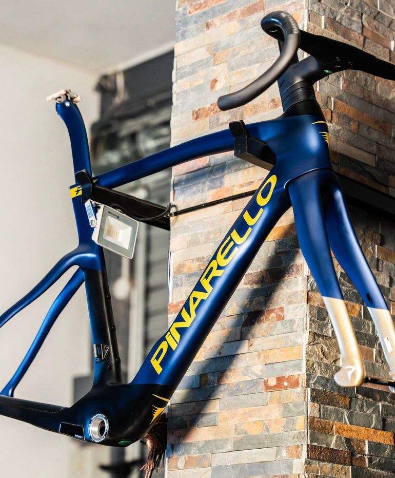 Used Pinarello Dogma Frameset 2026 Road & Gravel, Blue — image 4 of 5