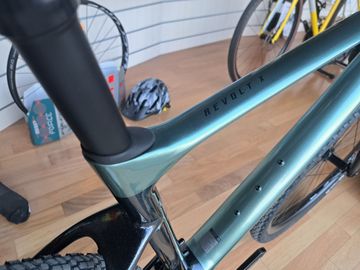 Brugt Giant Revolt X Advanced Pro 2 2023 2023 Road & Gravel — billede 4 af 5